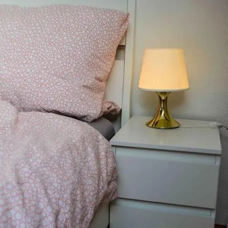 דירה Schoene Dachgeschosswohnung Nahe קלן